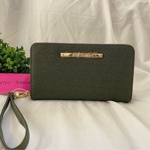Betsey Johnson Skull Wallet